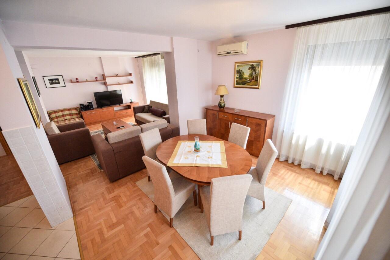 Apartman Natalija באניה לוקה מראה חיצוני תמונה