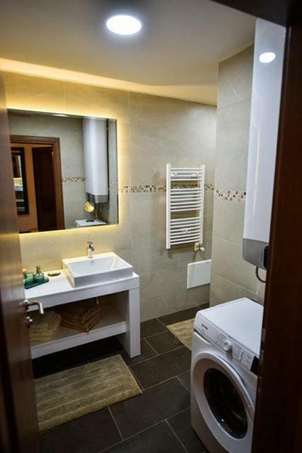 Apartman Natalija באניה לוקה מראה חיצוני תמונה
