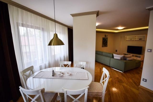 Apartman Natalija באניה לוקה מראה חיצוני תמונה
