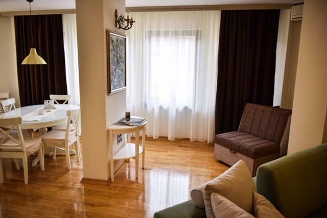 Apartman Natalija באניה לוקה מראה חיצוני תמונה